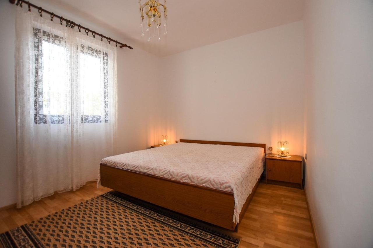 Apartments Luce - Family Friendly & Parking Pag Town Εξωτερικό φωτογραφία