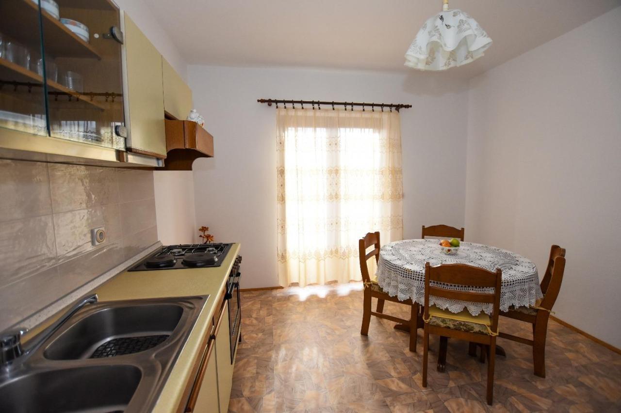 Apartments Luce - Family Friendly & Parking Pag Town Εξωτερικό φωτογραφία