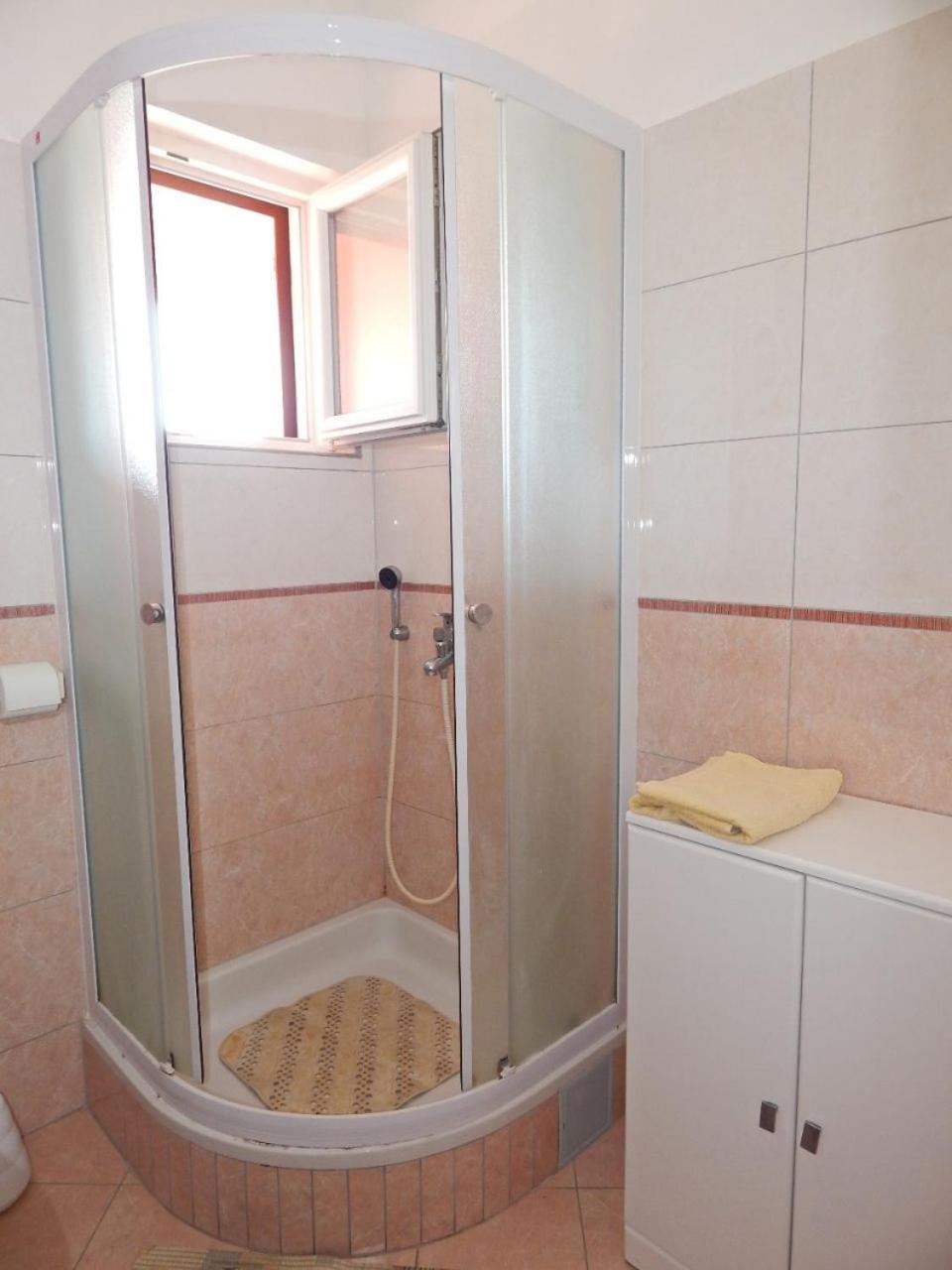 Apartments Luce - Family Friendly & Parking Pag Town Εξωτερικό φωτογραφία