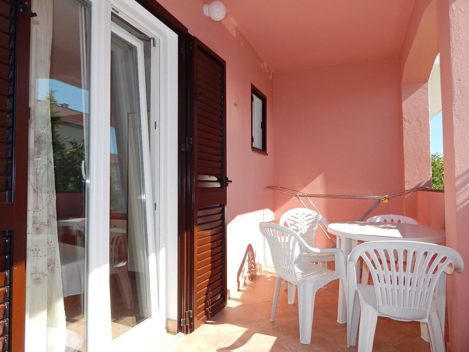 Apartments Luce - Family Friendly & Parking Pag Town Εξωτερικό φωτογραφία